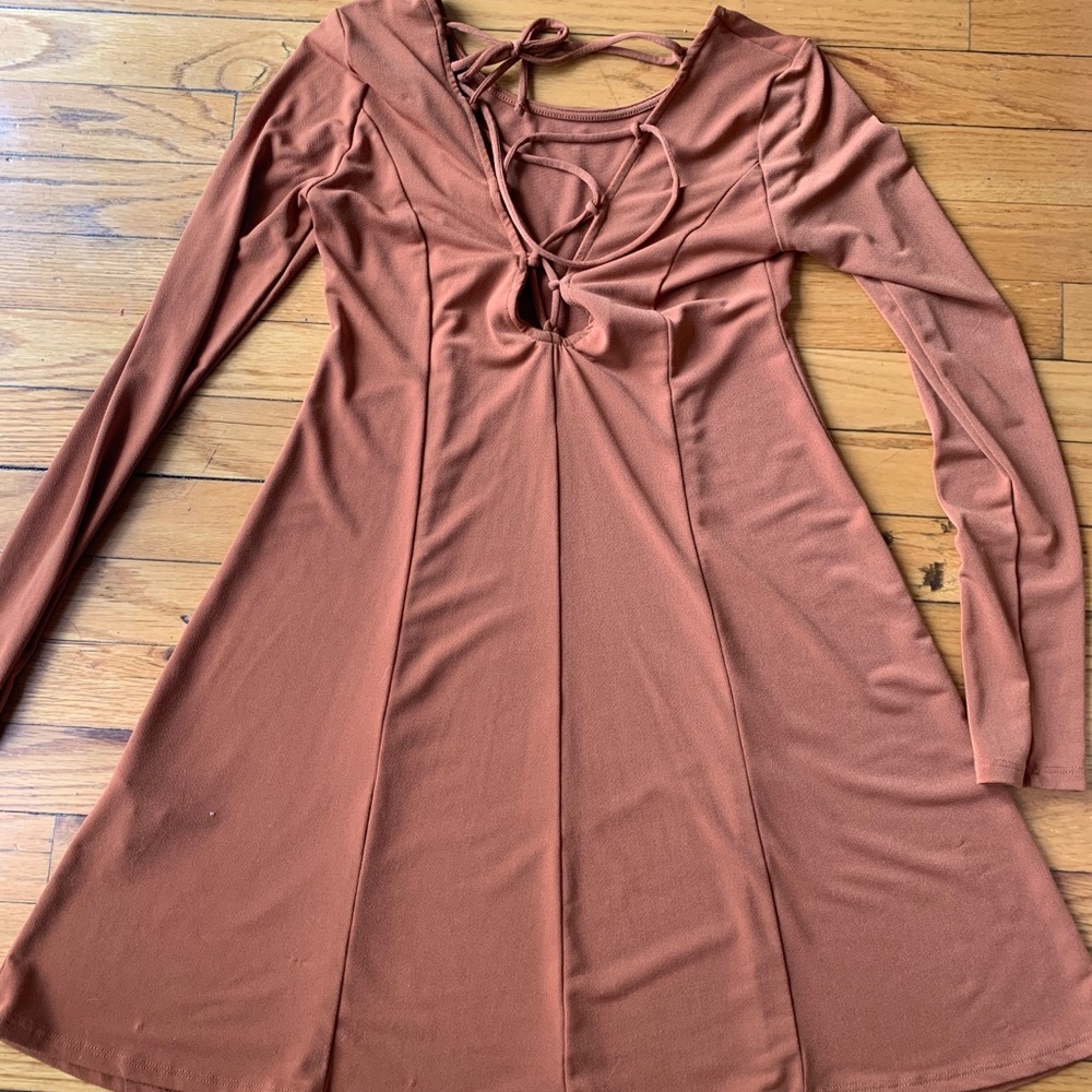 TRENDY FOREVER 21 DRESS